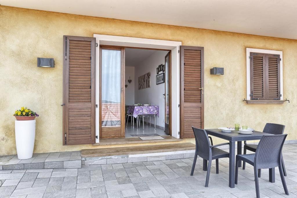 Villa Monolocale Tre Mari à Capoliveri  Extérieur photo